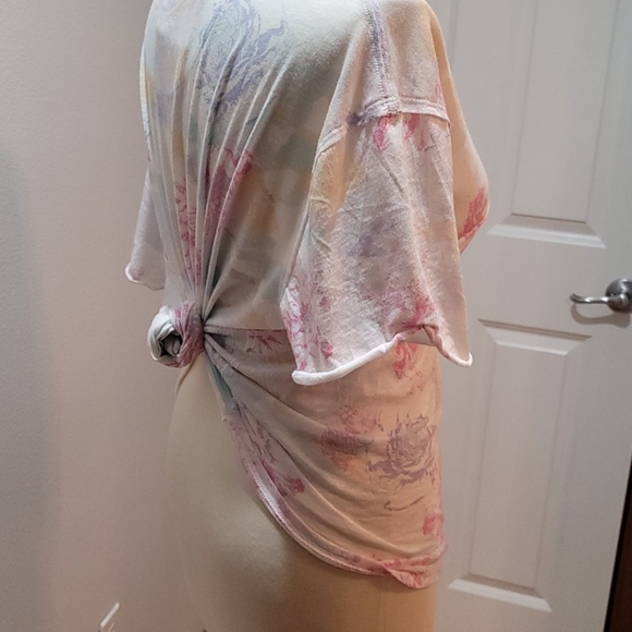 WE THE FREE TIE DYE FREE PEOPLE FLORAL T SHIRT SHORT SLEEVE OVERSIZED TOP SZ M - Picture 2 of 15